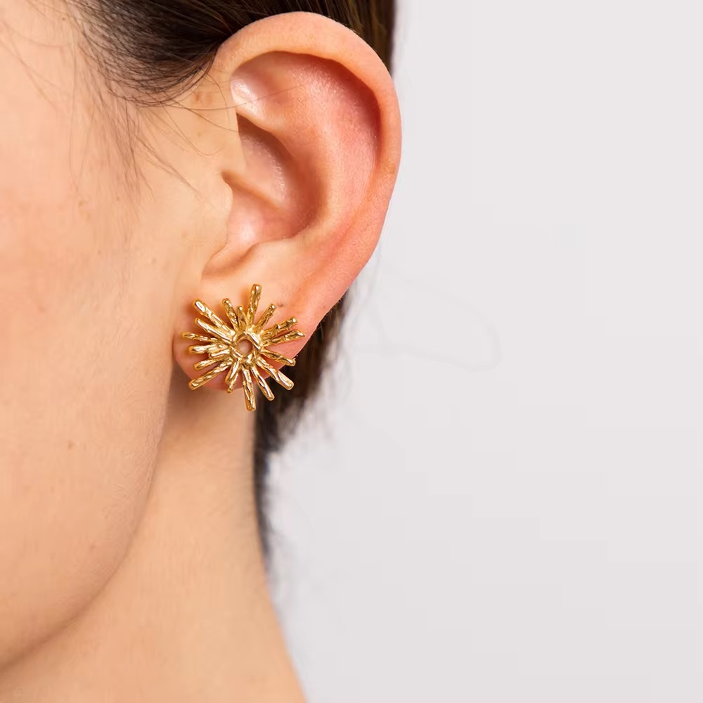 Sunburst Texture Lava Sun Radiation Stud Earrings